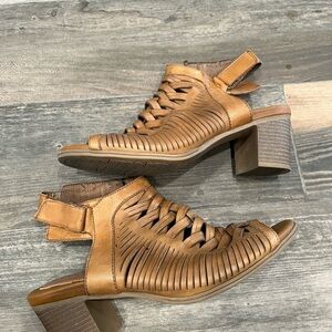 Rockport Hattie Braid Sling Back Shoes Size 9.5M Brown Leather Classic